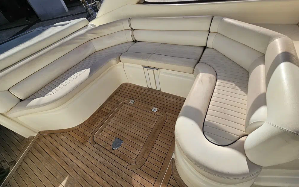 slider 6 Sunseeker Camargue 47