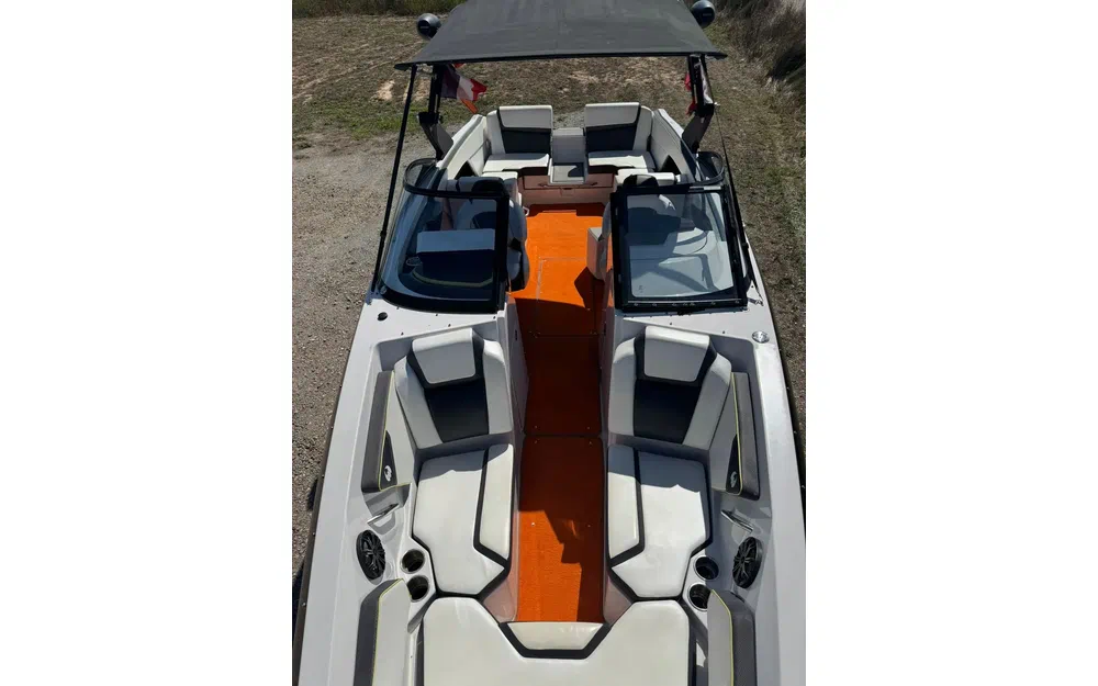 slider 9 Scarab Boats Wake 255