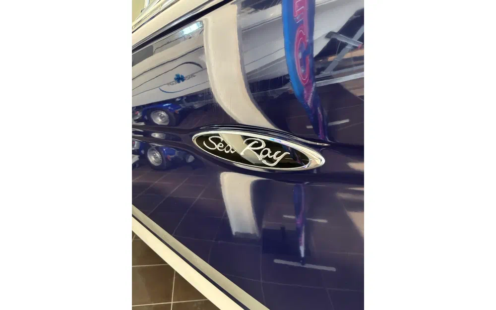 slider 25 Sea Ray 220 Sunsport