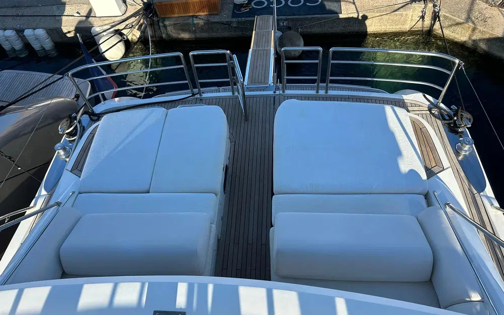 slider 13 Princess V70