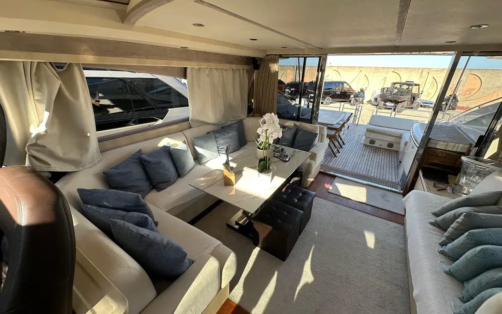 slider 18 Princess V70