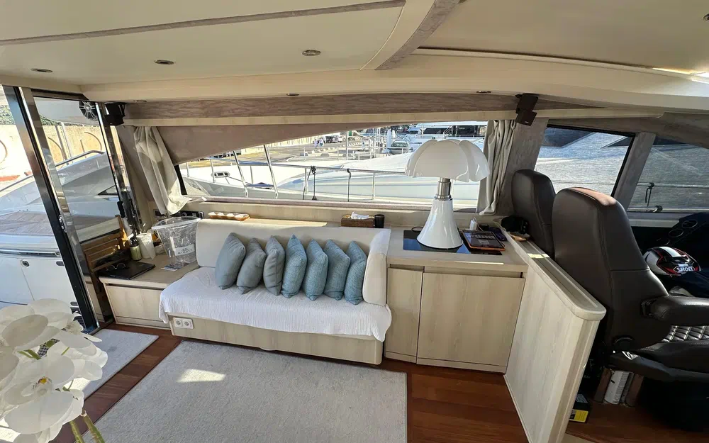 slider 21 Princess V70