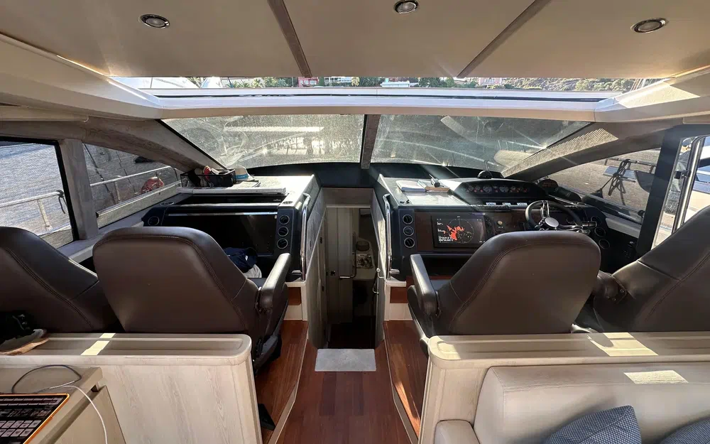 slider 23 Princess V70