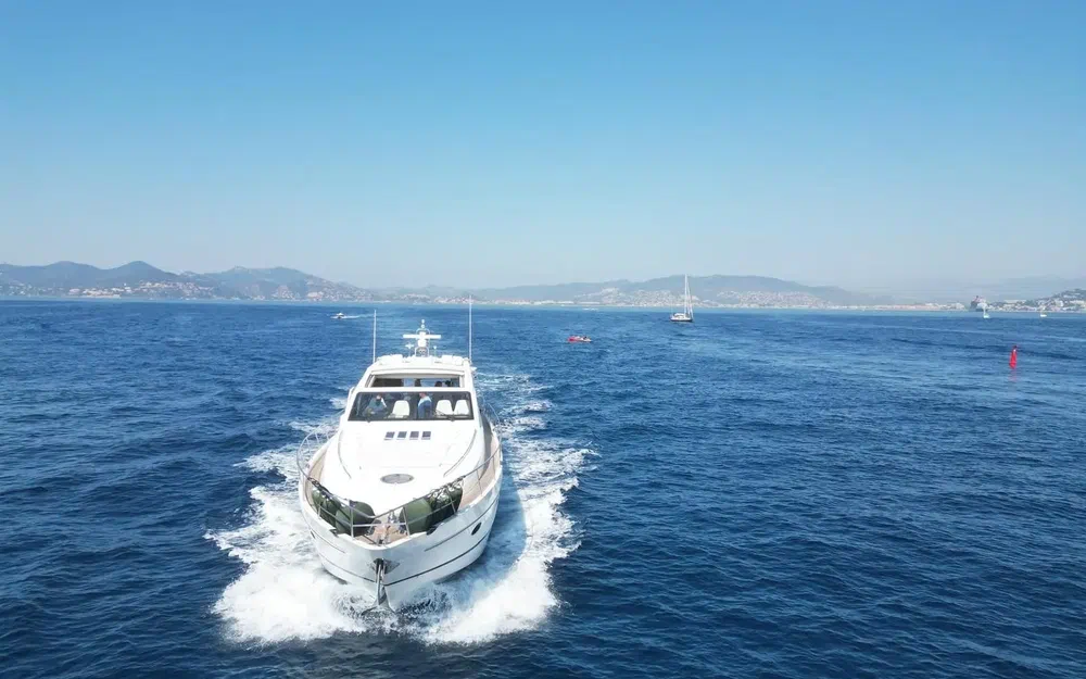 slider 2 Princess V70