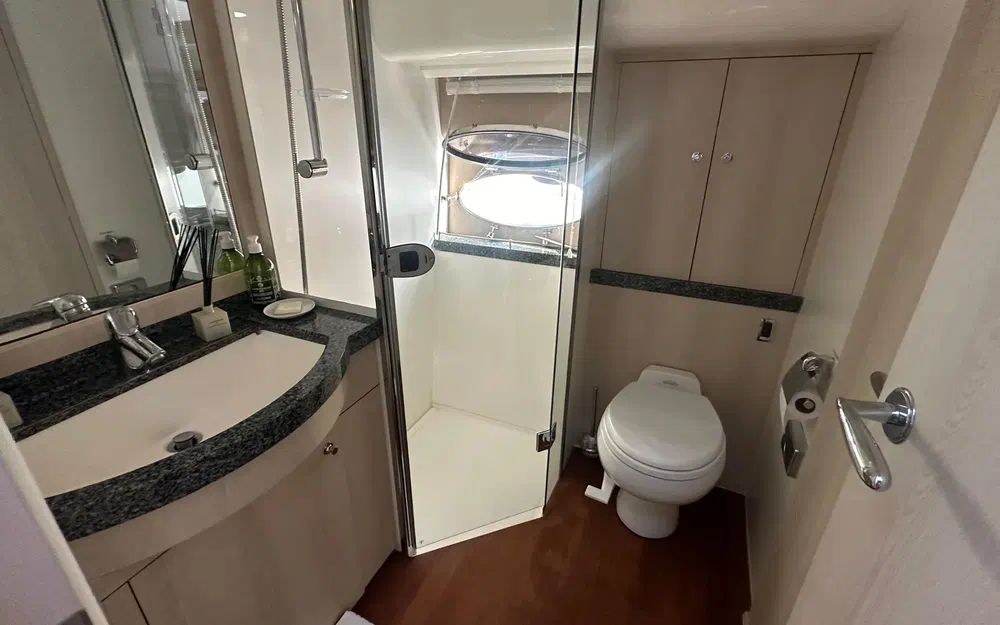 slider 42 Princess V70