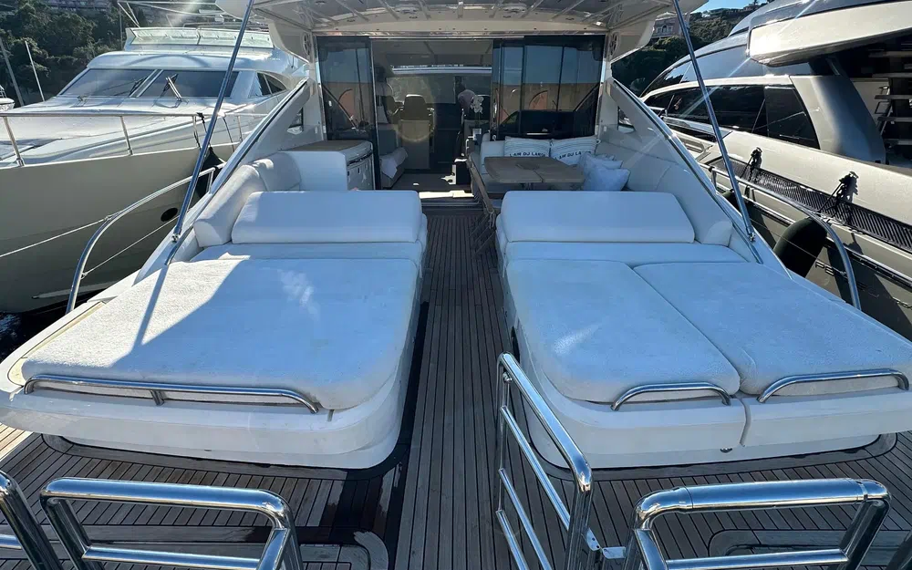 slider 6 Princess V70