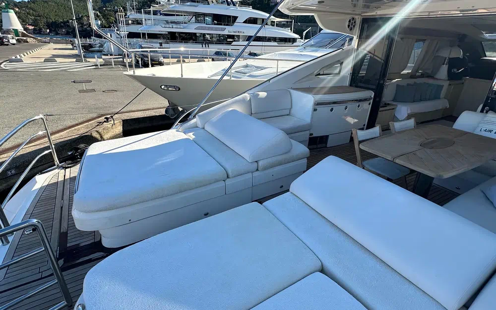 slider 7 Princess V70