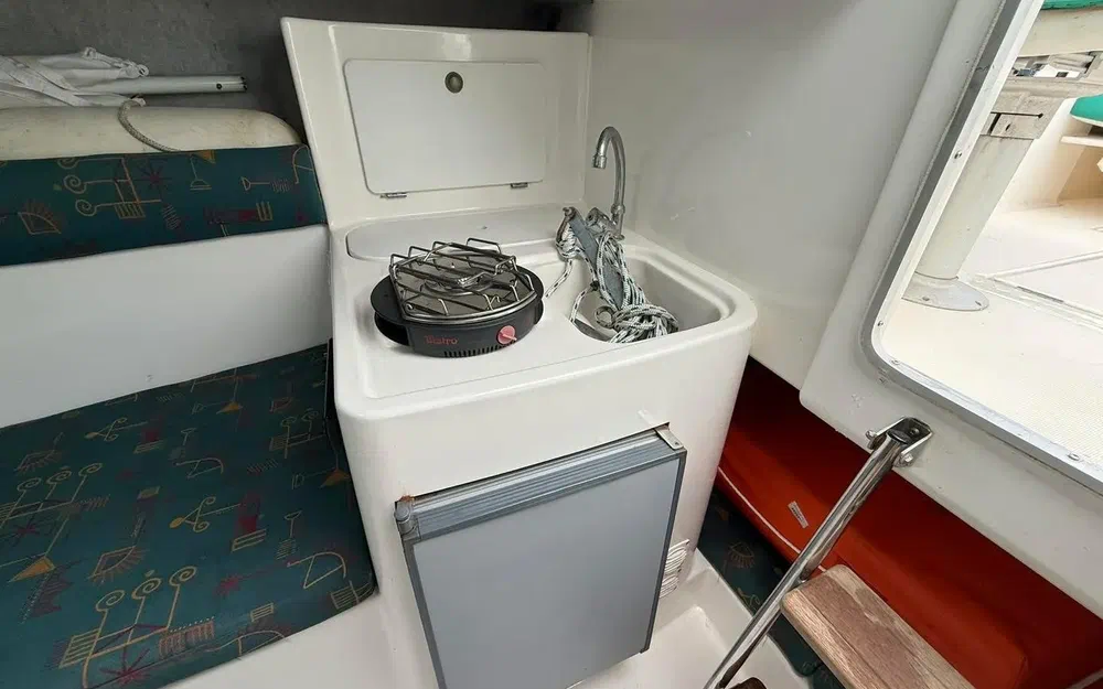 slider 17 Jeanneau Leader 705