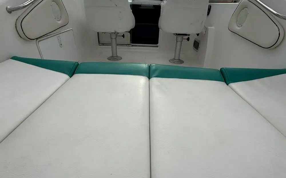 slider 4 Jeanneau Leader 705