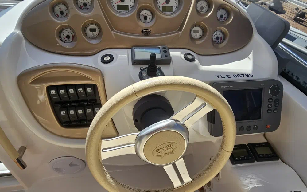 slider 14 Sessa Marine C32