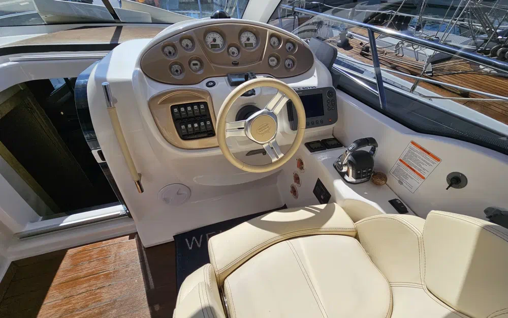 slider 12 Sessa Marine C32