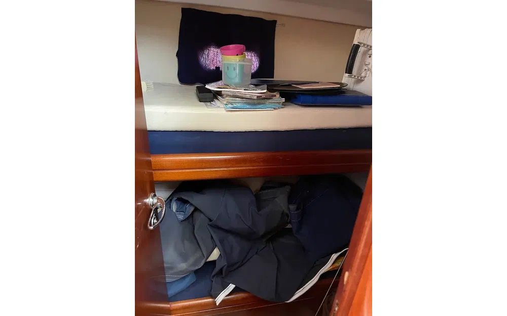 slider 8 Beneteau Antares 980