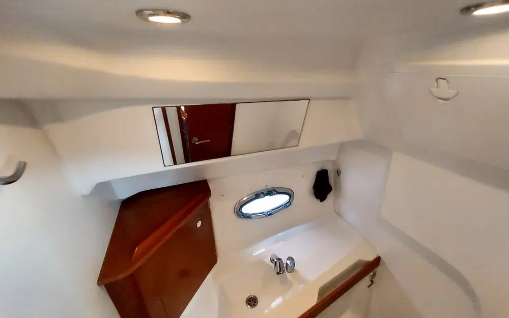 slider 19 Beneteau Antares 30 Fly