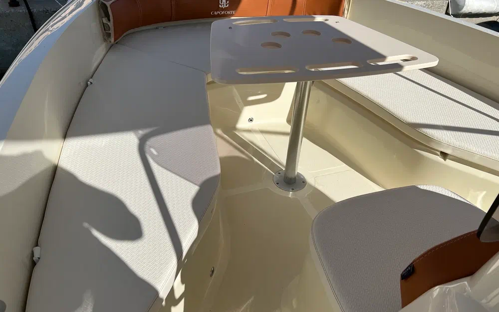 slider 4 Invictus Capoforte FX 190