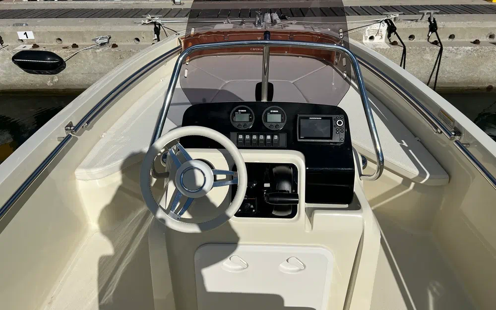 slider 8 Invictus Capoforte FX 190