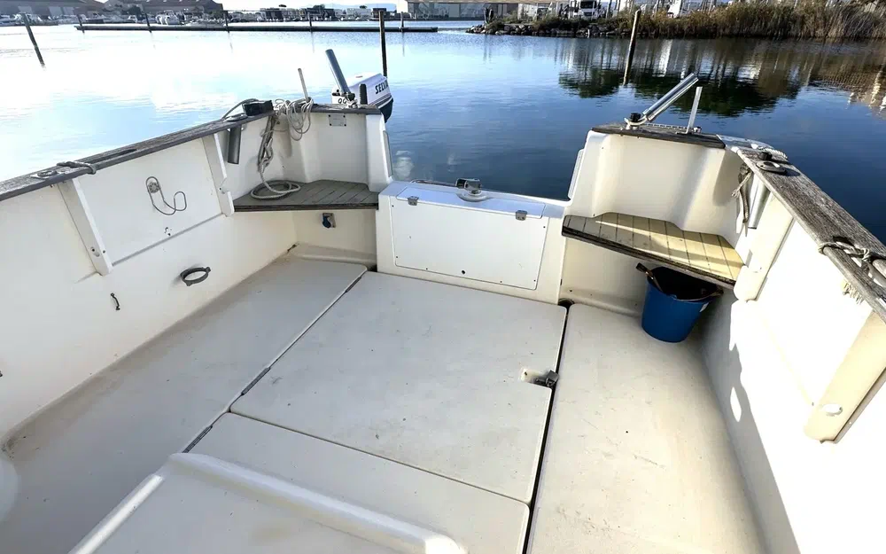 slider 14 Beneteau Antares 710