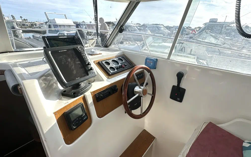 slider 5 Beneteau Antares 710