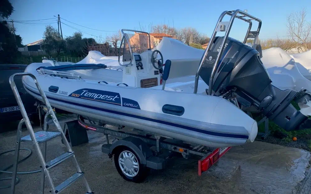 slider 7 Capelli Tempest 500