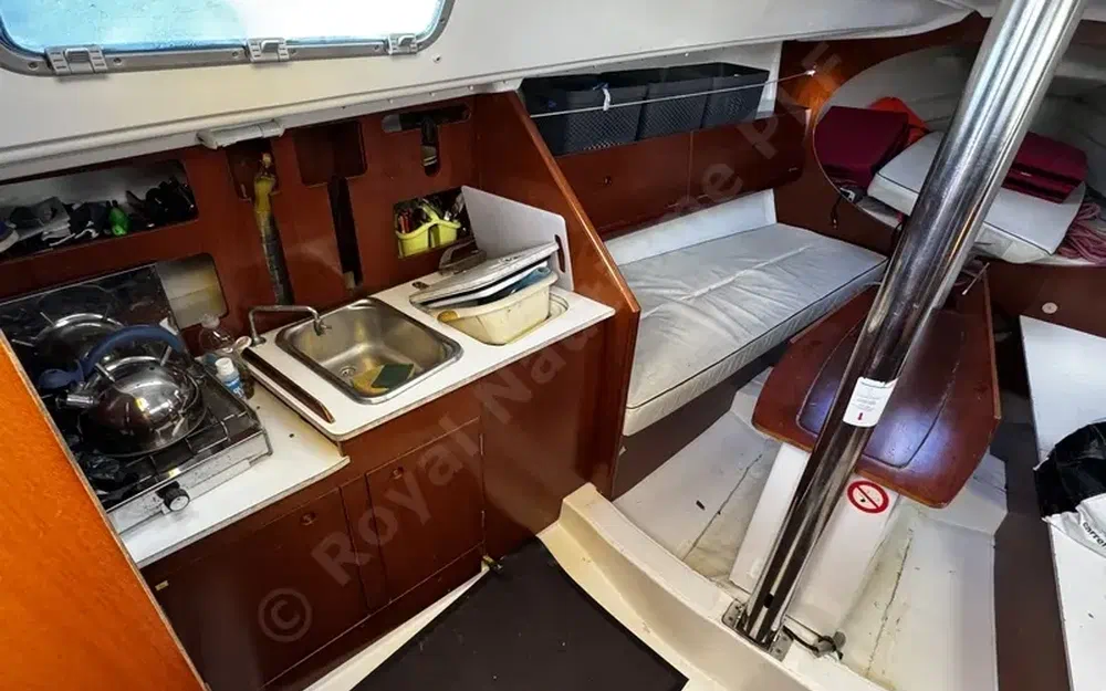 slider 12 Beneteau First 27.7