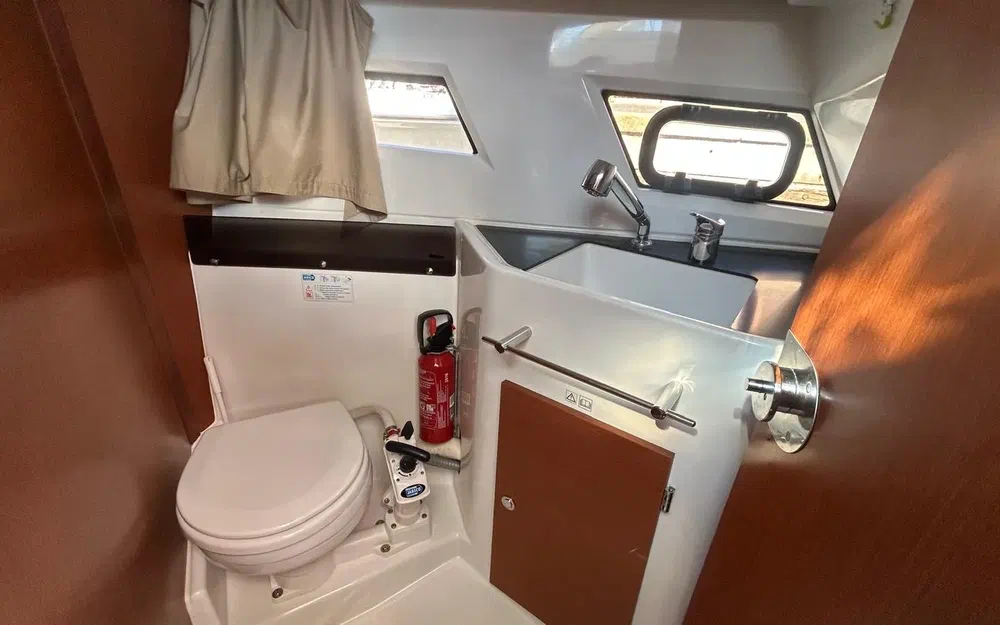 slider 15 Jeanneau Merry Fisher 855