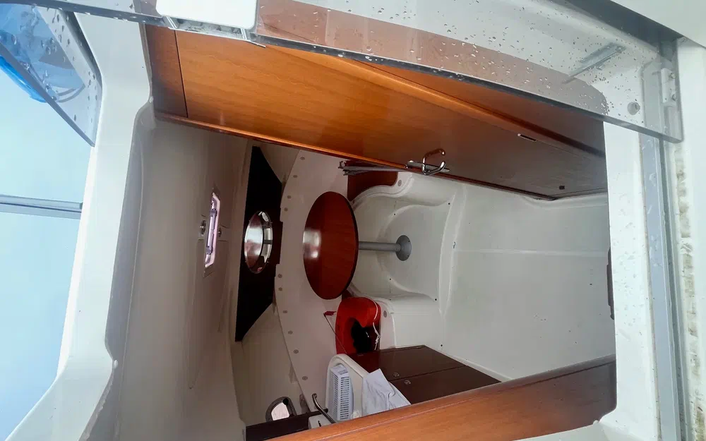 slider 15 Jeanneau Leader 805