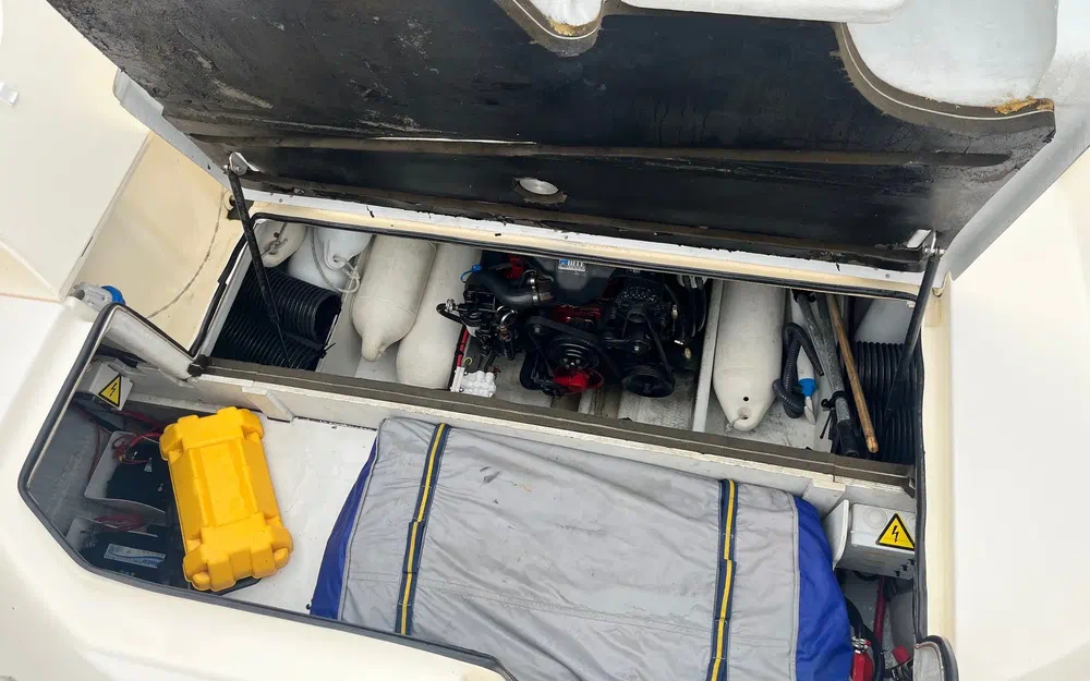 slider 21 Jeanneau Leader 805