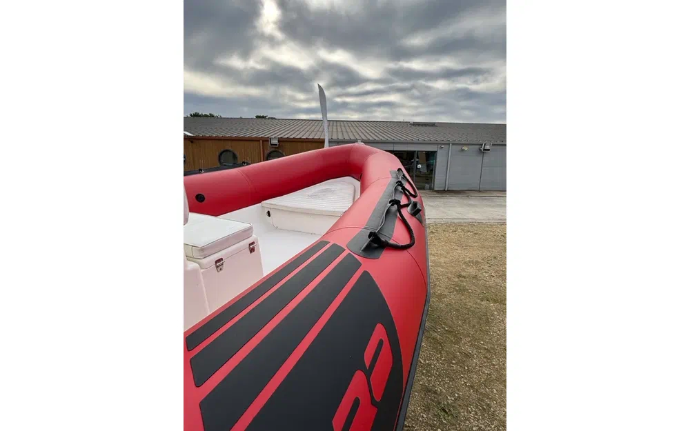 slider 6 Zodiac Pro 16 Man