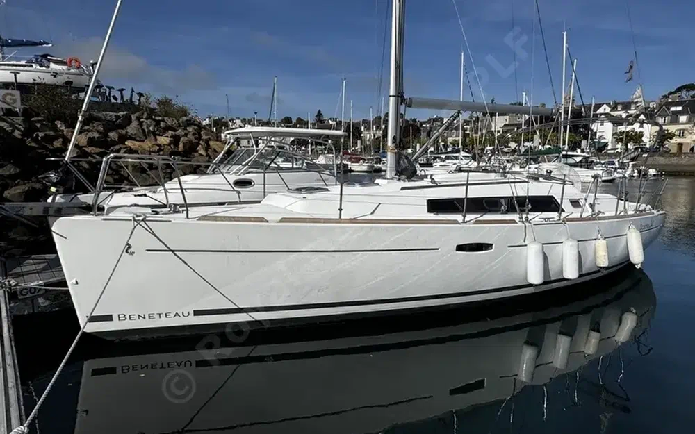 slider 0 Beneteau Oceanis 34