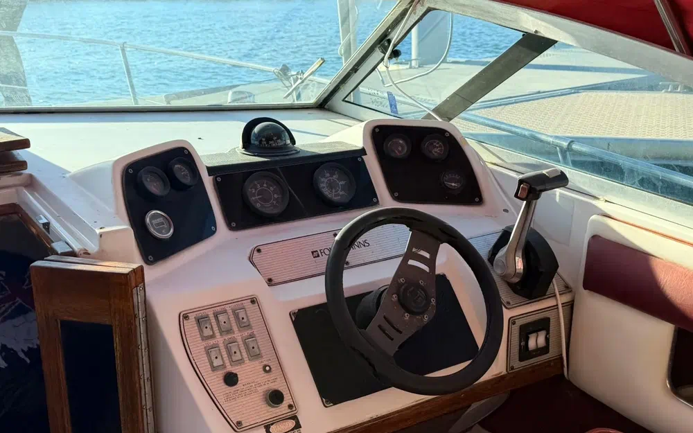 slider 16 Four Winns Vista 245