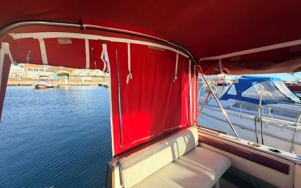 slider 23 Four Winns Vista 245