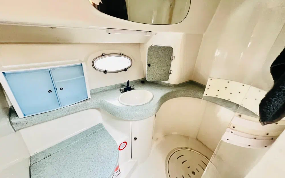 slider 9 ST Boats 34 Cruiser Fly