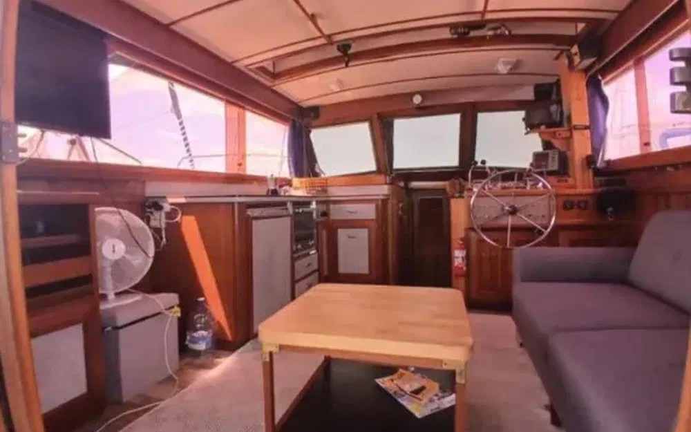 slider 12 Egg Harbor 36