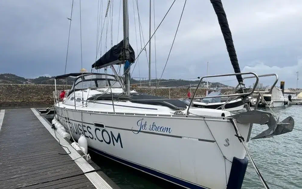 slider 1 Beneteau Oceanis 393 Clipper