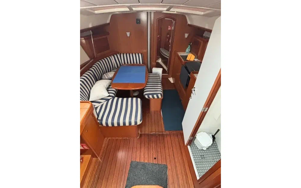 slider 5 Beneteau Oceanis 393 Clipper