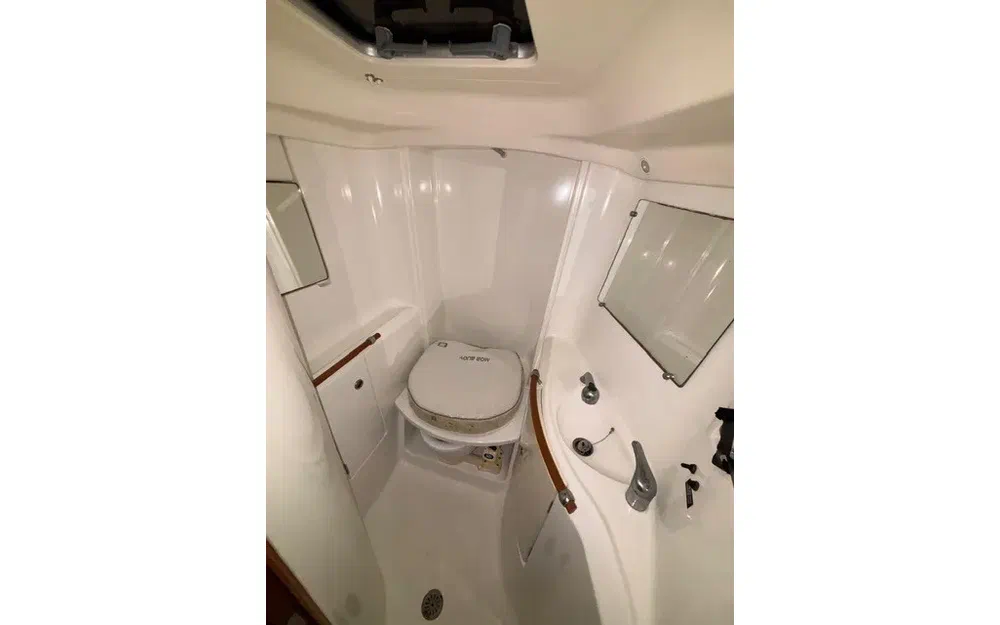 slider 6 Beneteau Oceanis 393 Clipper