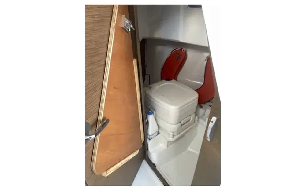 slider 3 Jeanneau Merry Fisher 795