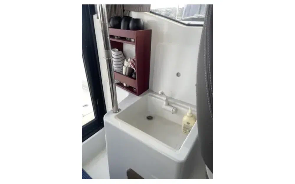 slider 4 Jeanneau Merry Fisher 795