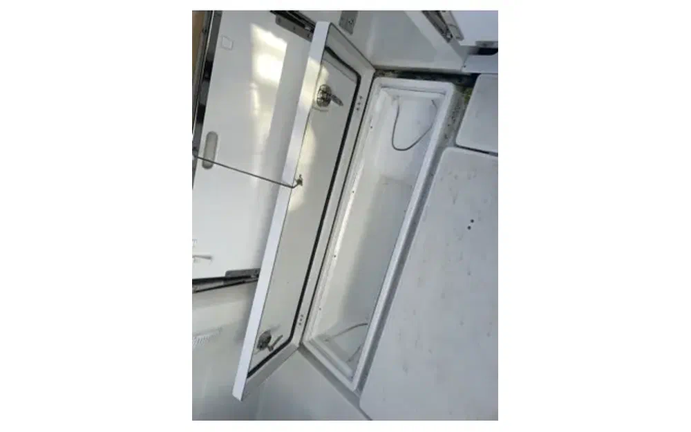 slider 5 Jeanneau Merry Fisher 795