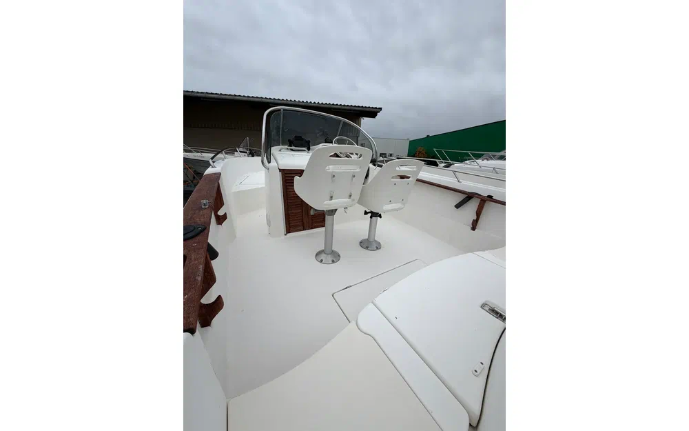 slider 5 Jeanneau Cap Camarat 625