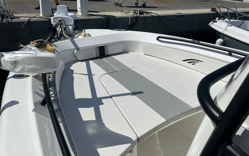 slider 7 Seagame 200 SF