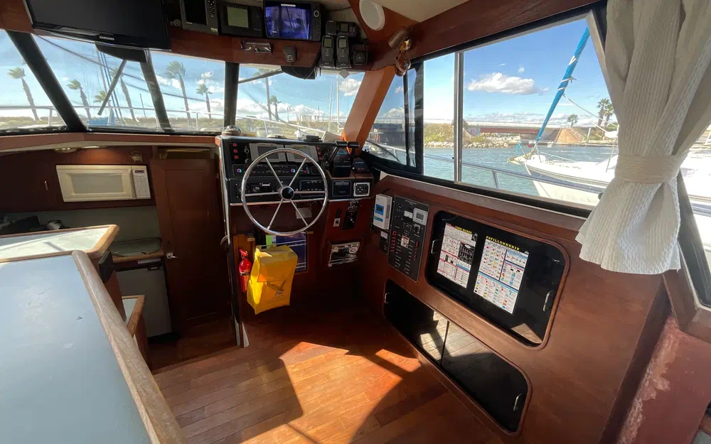 slider 13 Bayliner 3288 Fly