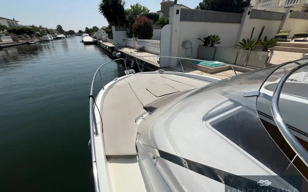 slider 2 Jeanneau Cap Camarat 8.5 WA