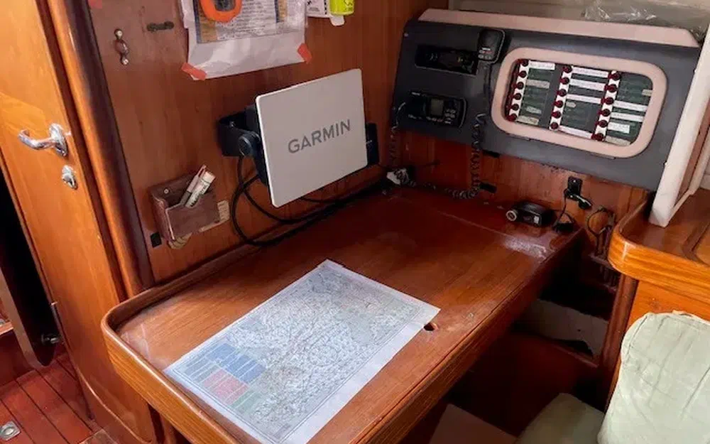 slider 17 Beneteau Oceanis 390