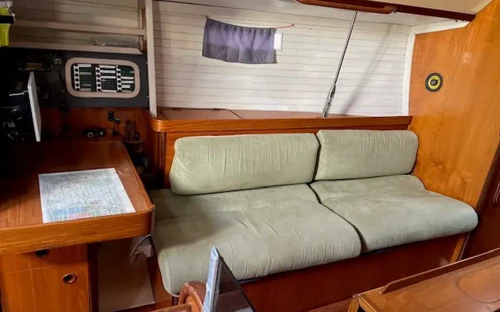 slider 18 Beneteau Oceanis 390