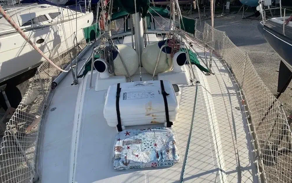 slider 7 Beneteau Oceanis 390