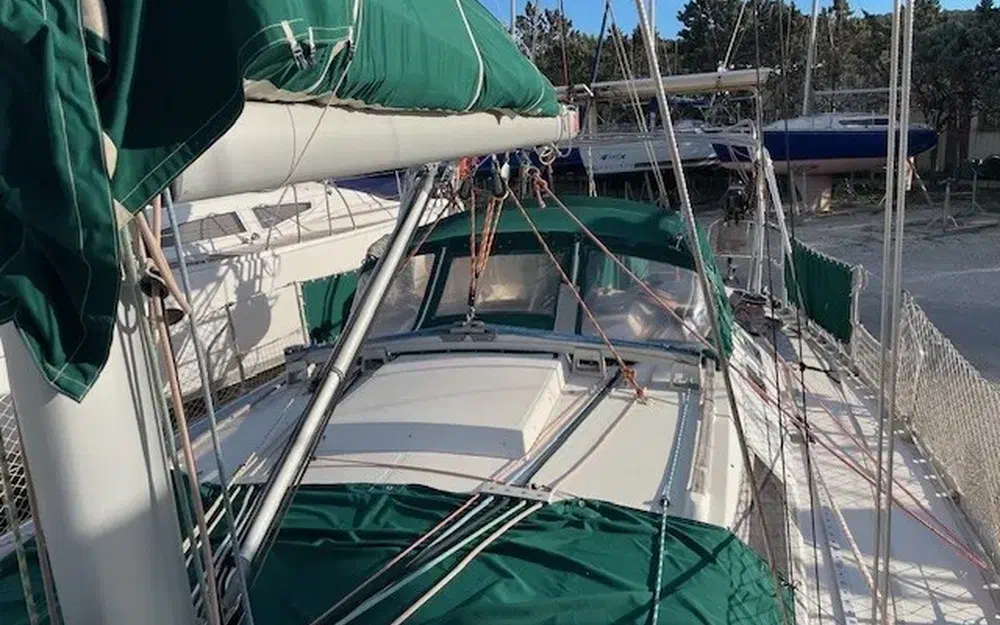 slider 8 Beneteau Oceanis 390