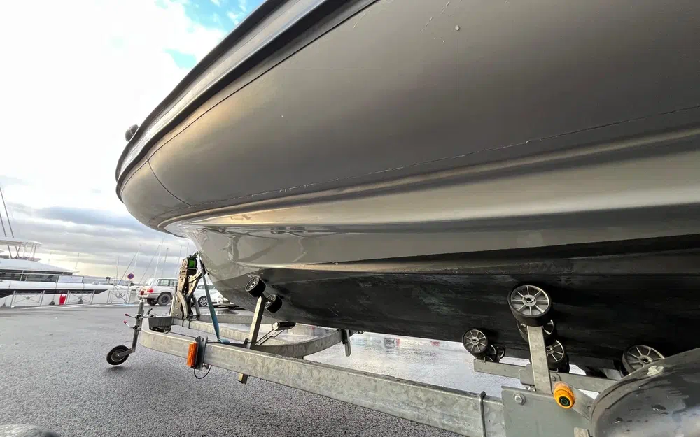 slider 18 Marshall M6