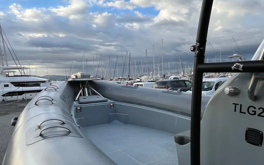 slider 6 Marshall M6