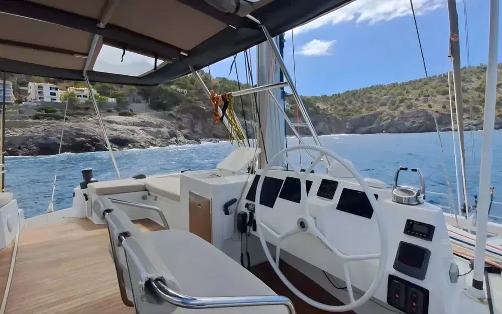 slider 13 Bali Catamarans Bali 5.4