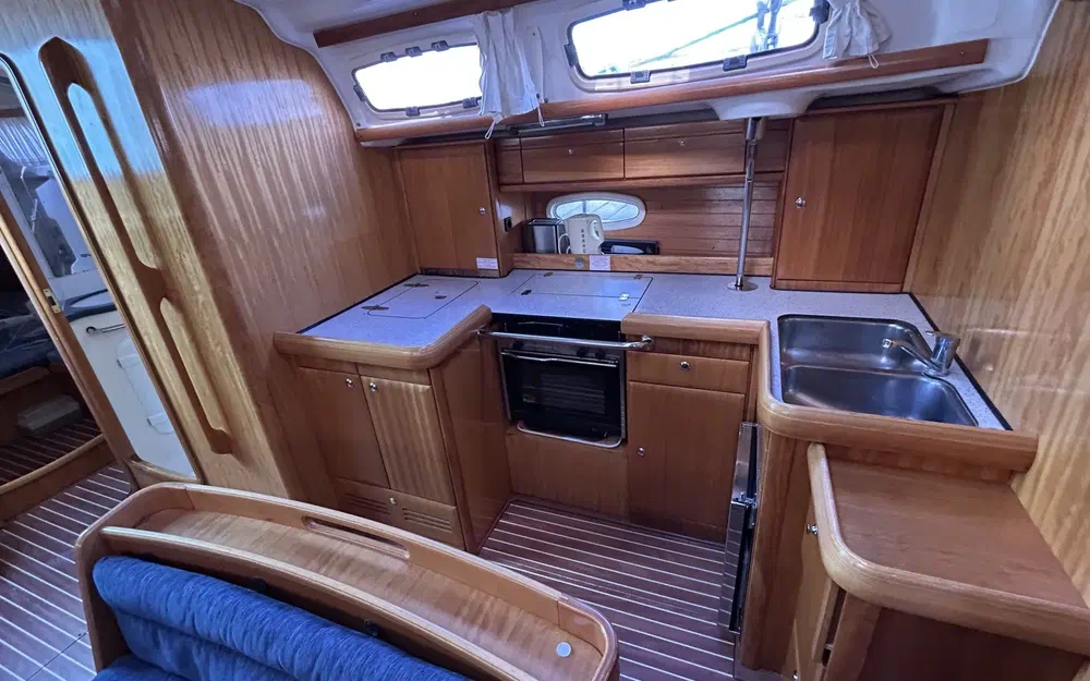 slider 2 Bavaria 46 Cruiser